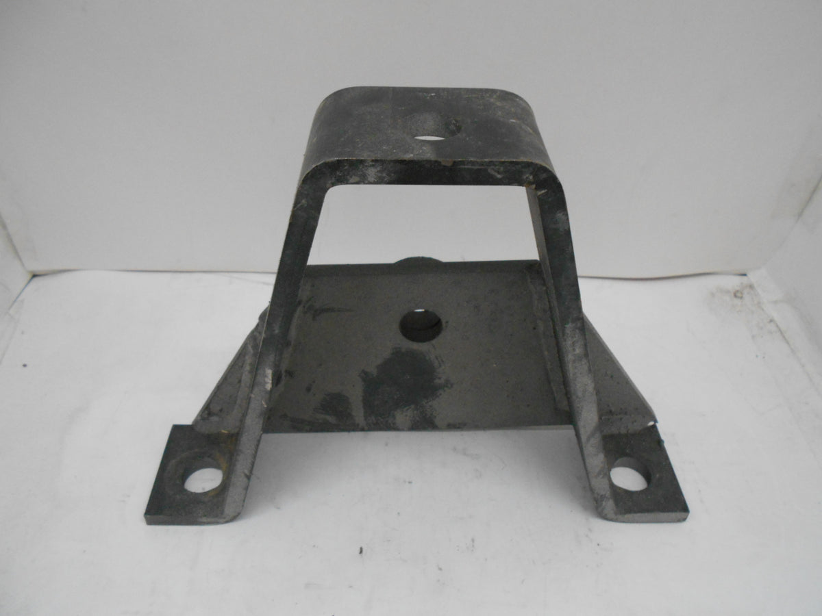 HERD TOW BRACKET – Peterbilt of Sioux Falls New and Used Parts