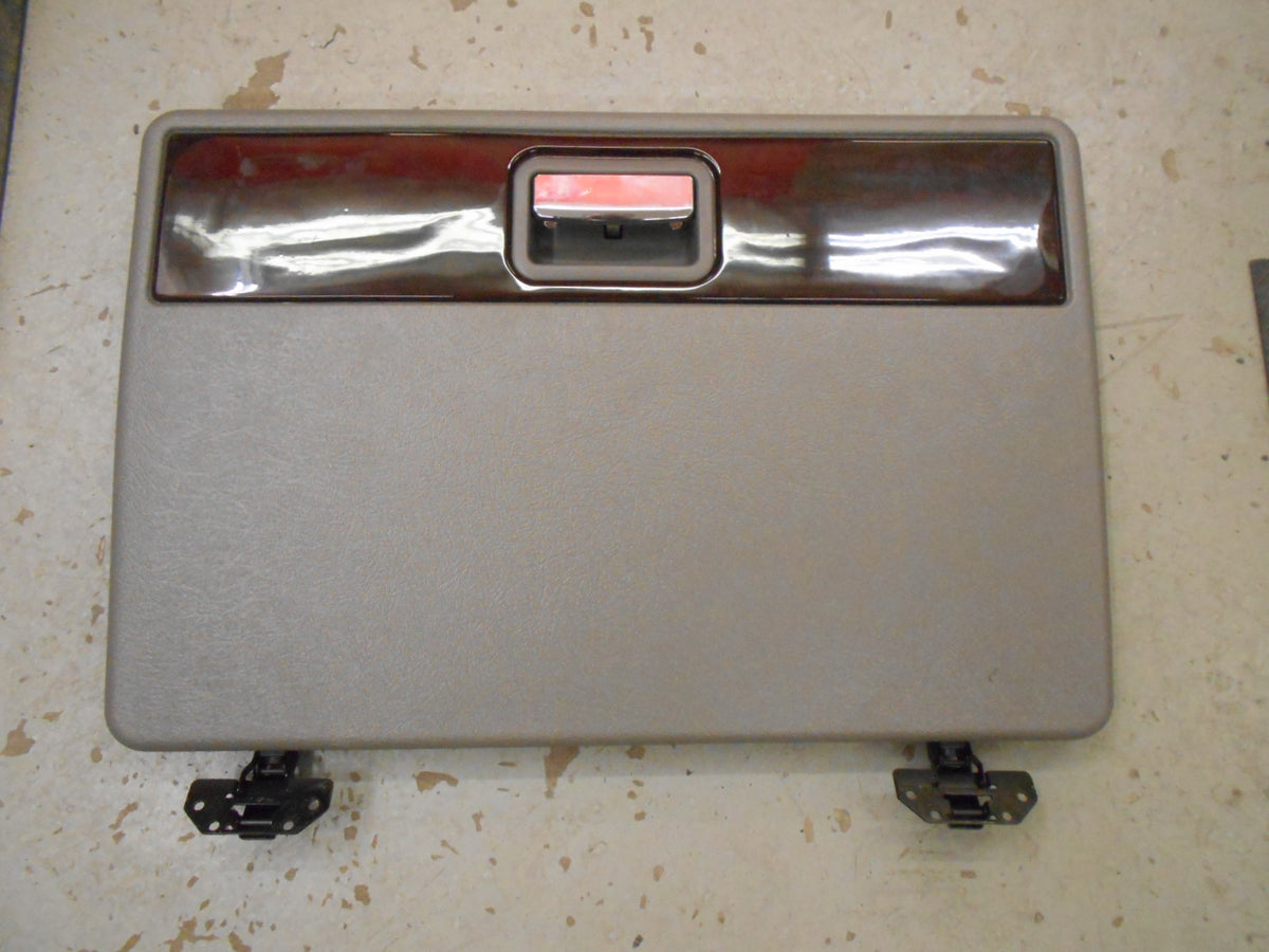 suburban mfg 212205 *SPECIAL ORDER* BAG DOOR HDWE PACKOUT main image 0