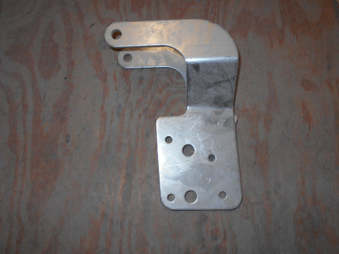 KENWORTH HINGE - L48-1067