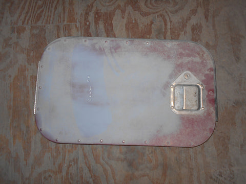 KENWORTH SLEEPER DOOR - T25-1004