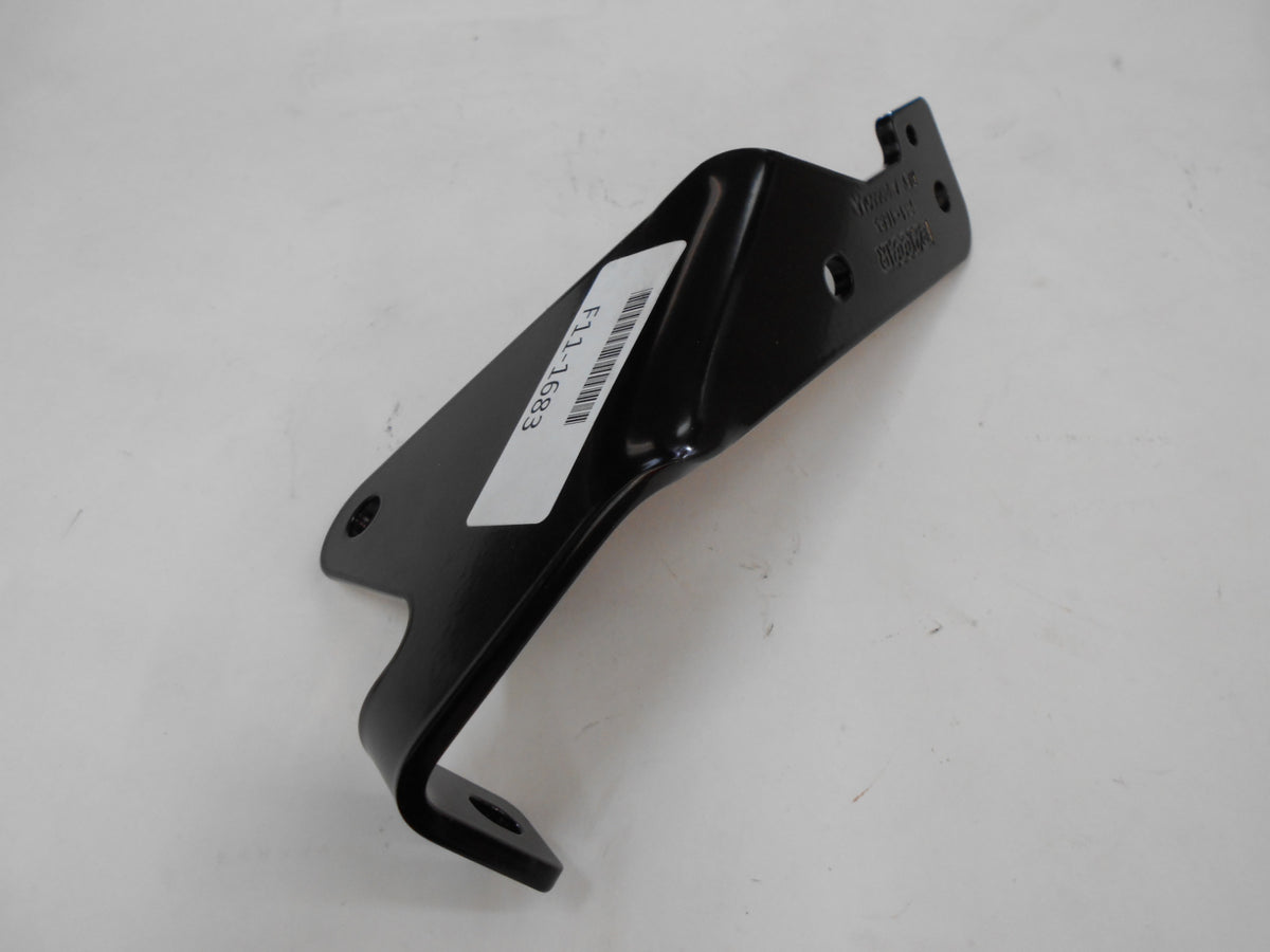 RADIATOR PIPE BRACKET – Peterbilt of Sioux Falls New and Used Parts