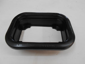 4" RECTANGLE GROMMET