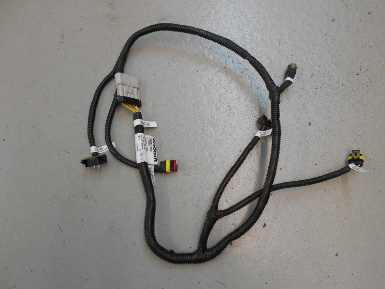 TAIL LIGHT HARNESS - P92-9268-1010