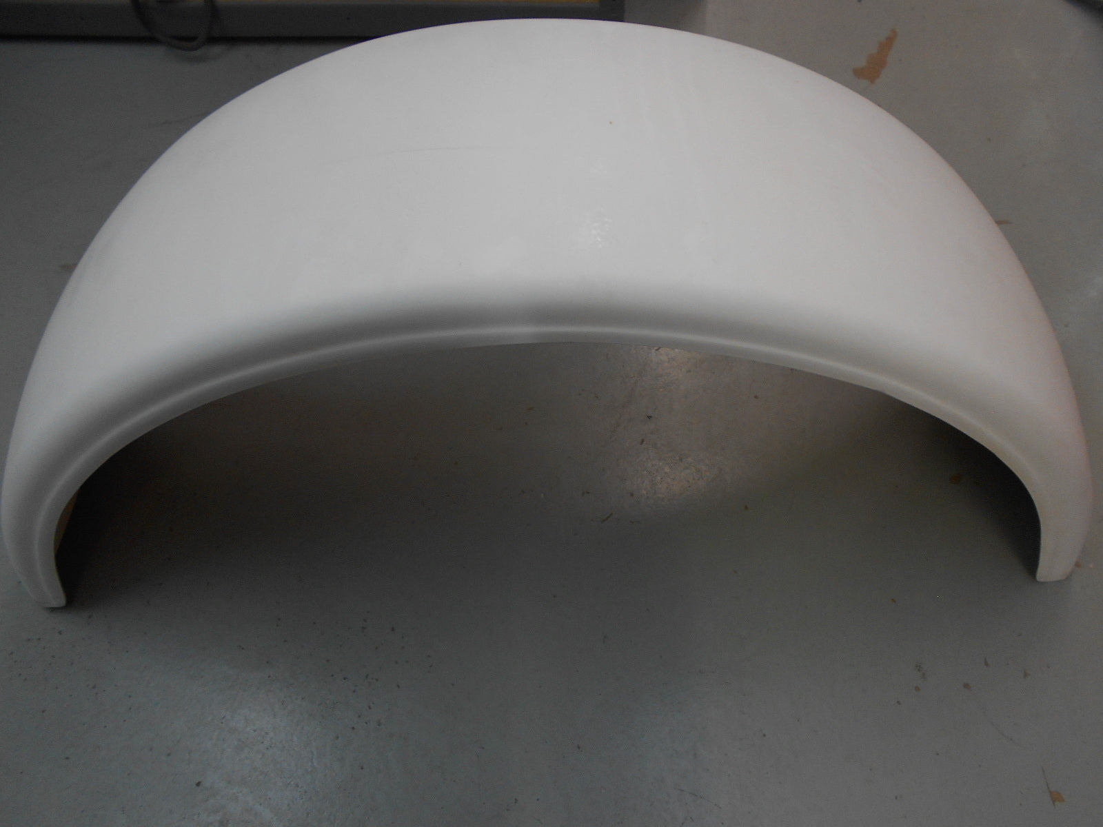 FRONT FIBERGLASS FENDER