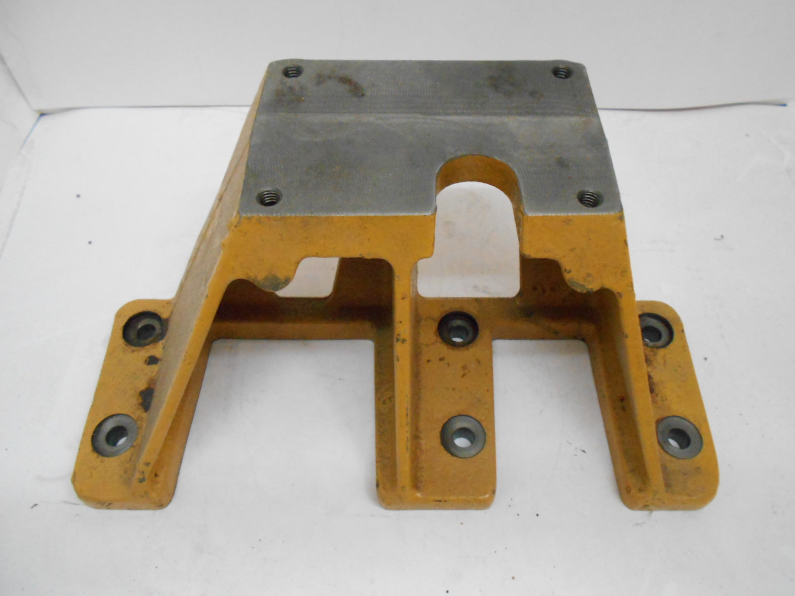 TURBO MOUNTING BRACKET - 2382627