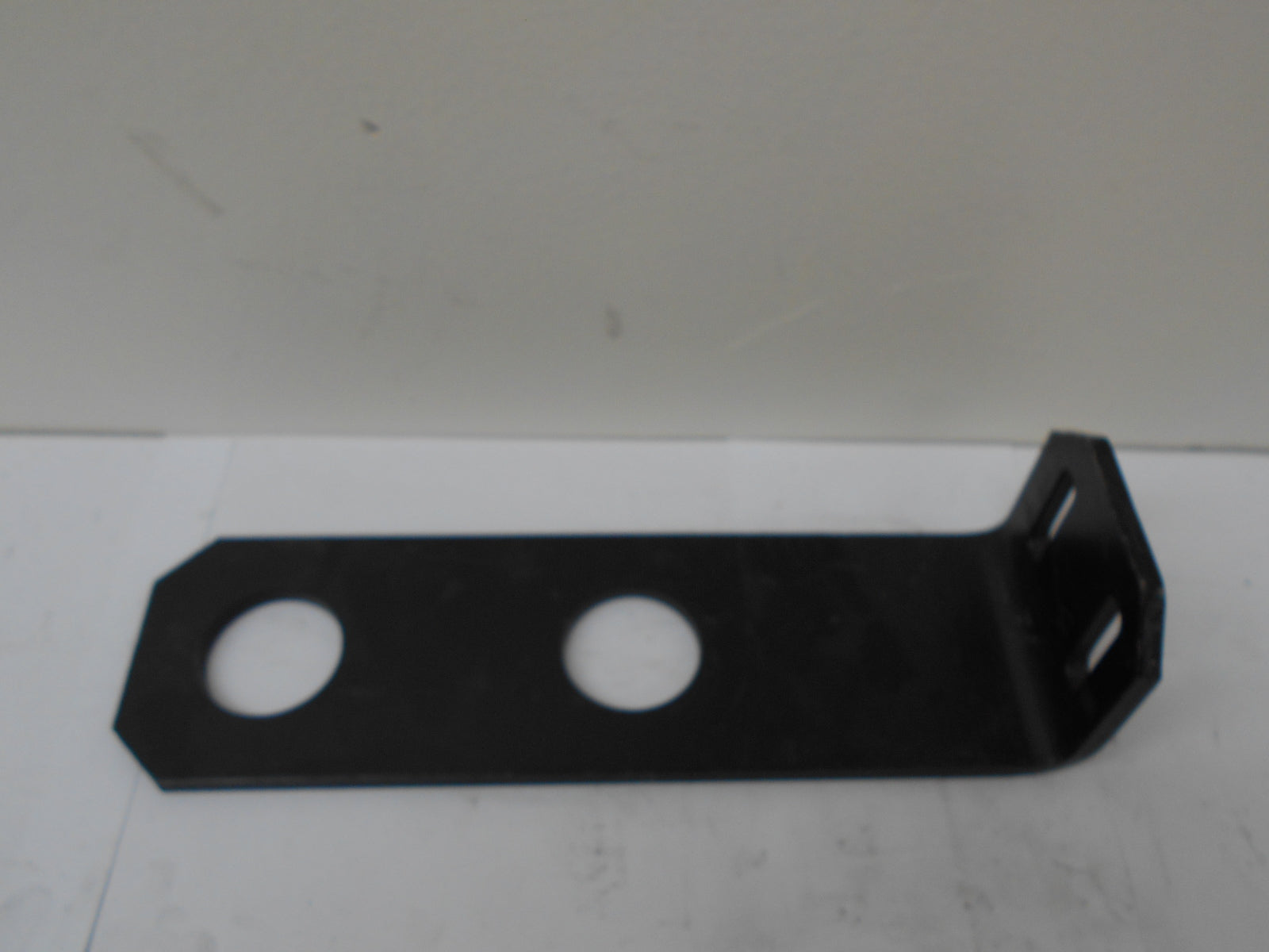 FENDER BRACKET