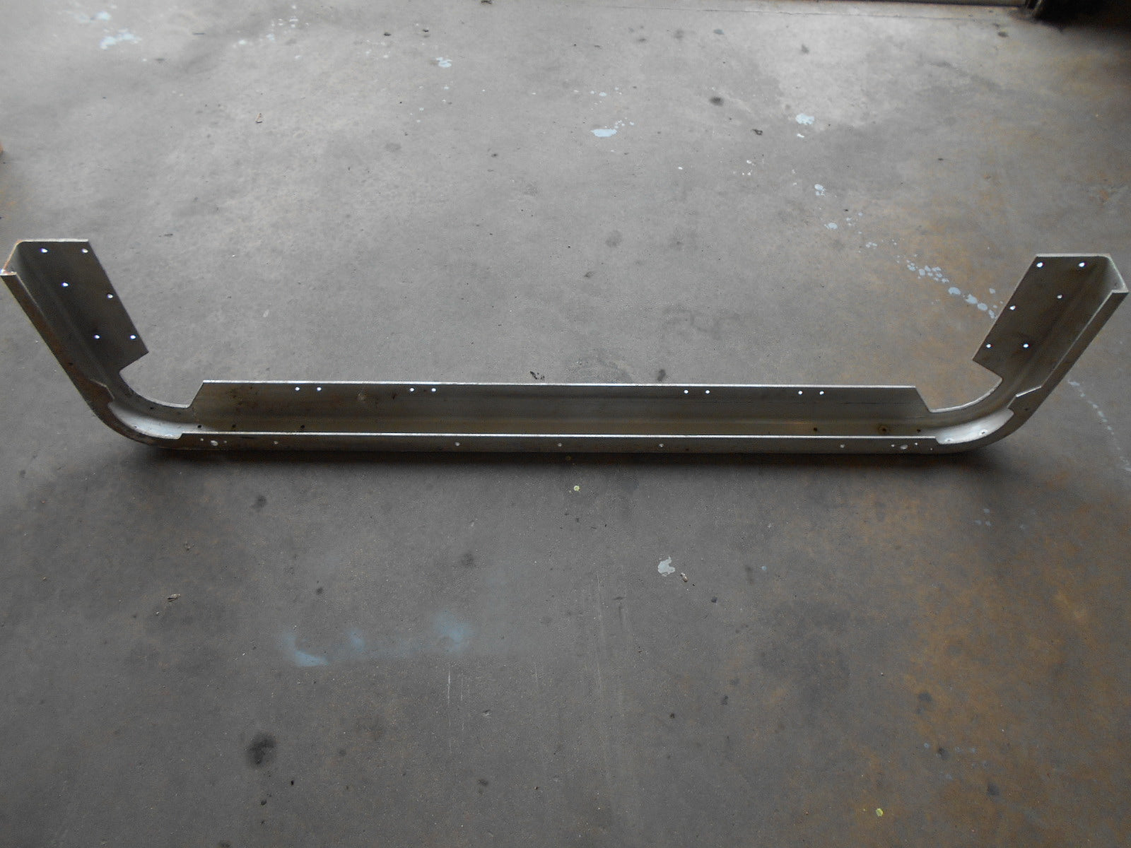 SLEEPER SILL - 29-03906