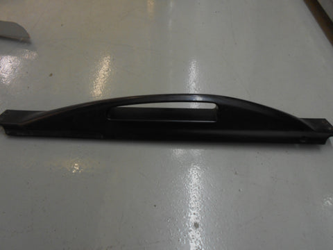 INNER DOOR SILL - 20-18932L