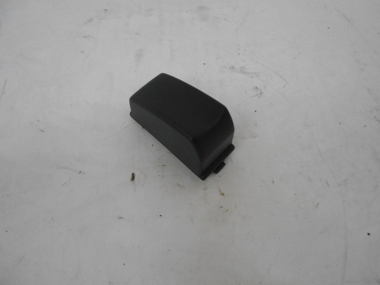 ROCKER SWITCH PLUG - S67-1016