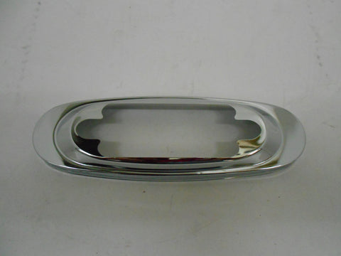 OVAL LIGHT BEZEL