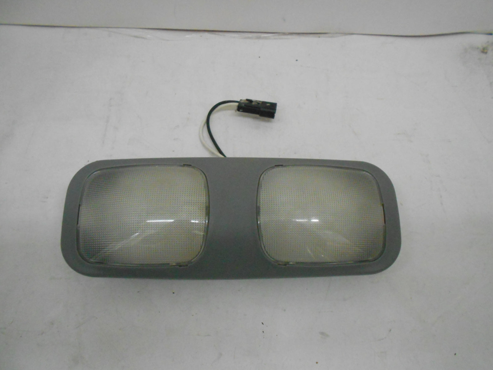 DUAL DOME LIGHT P546060221 Peterbilt of Sioux Falls New and Used