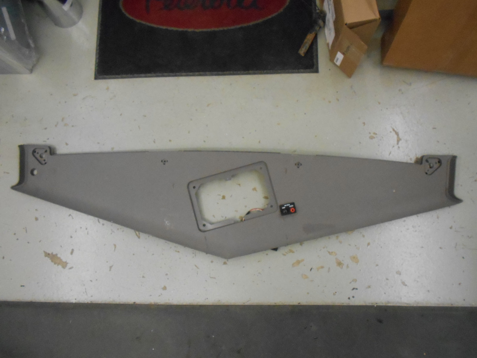 HEADER TRIM - S60-6130-281