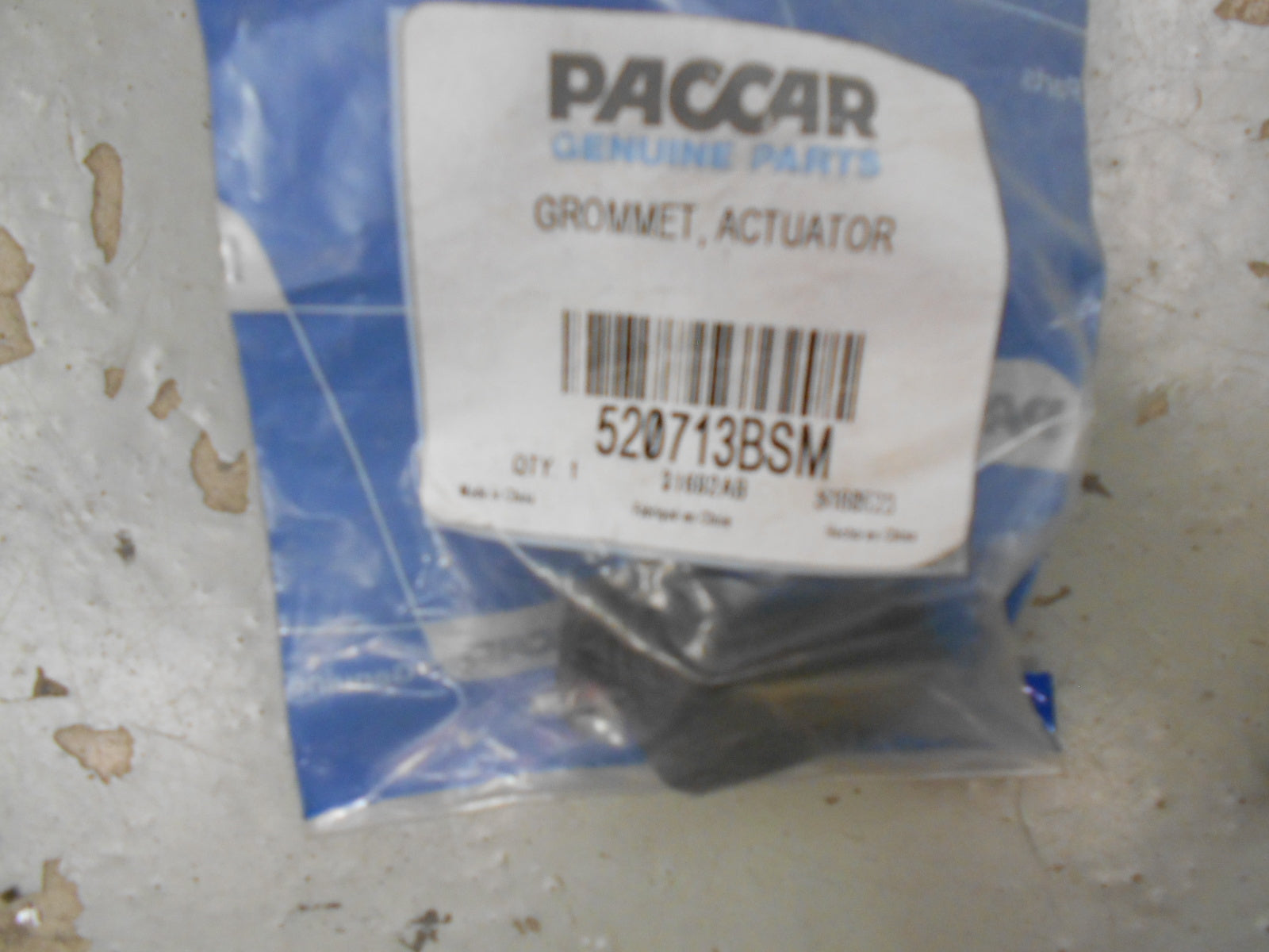 ACTUATOR GROMMET - 520713BSM