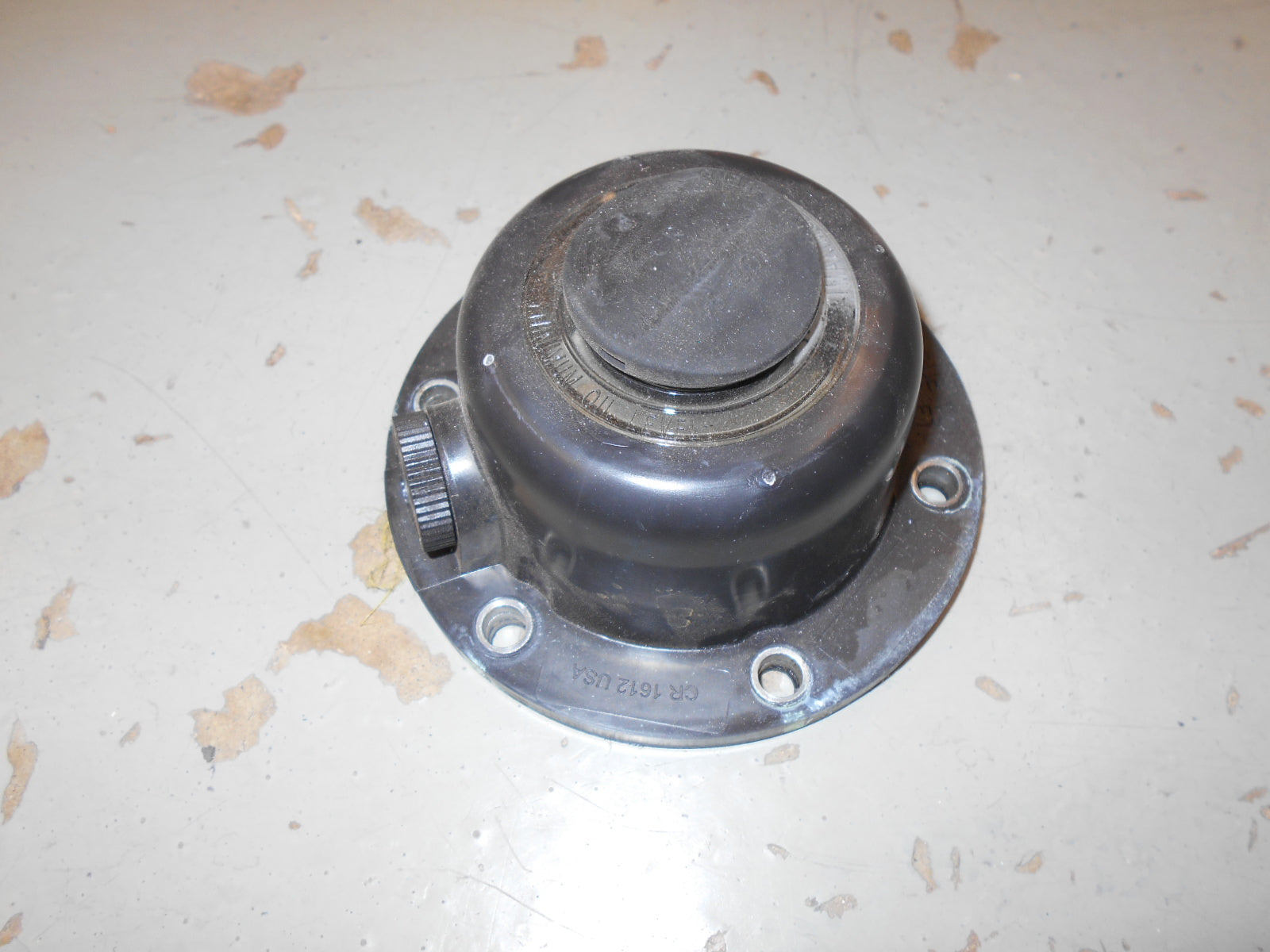 OIL CAP - 1612CHR